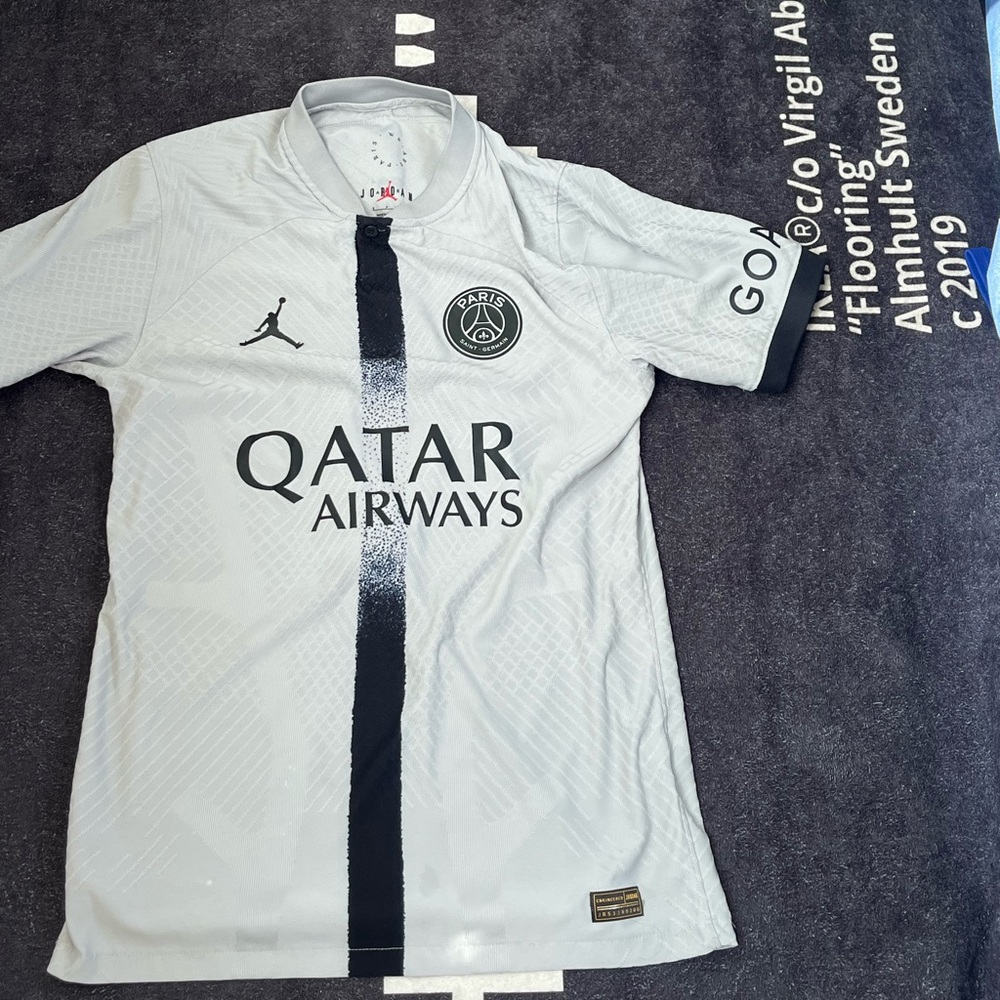 psg grey kit size mesuim